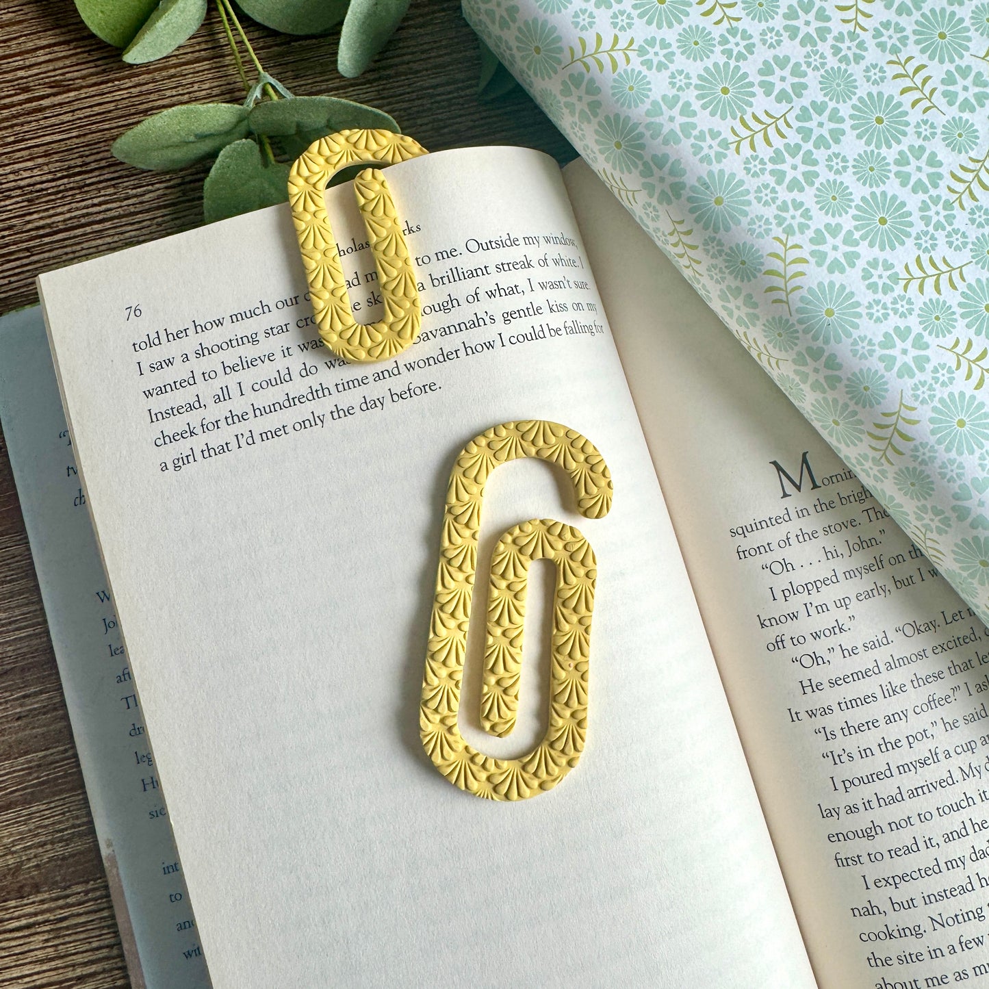 Bookmarks - Paperclips