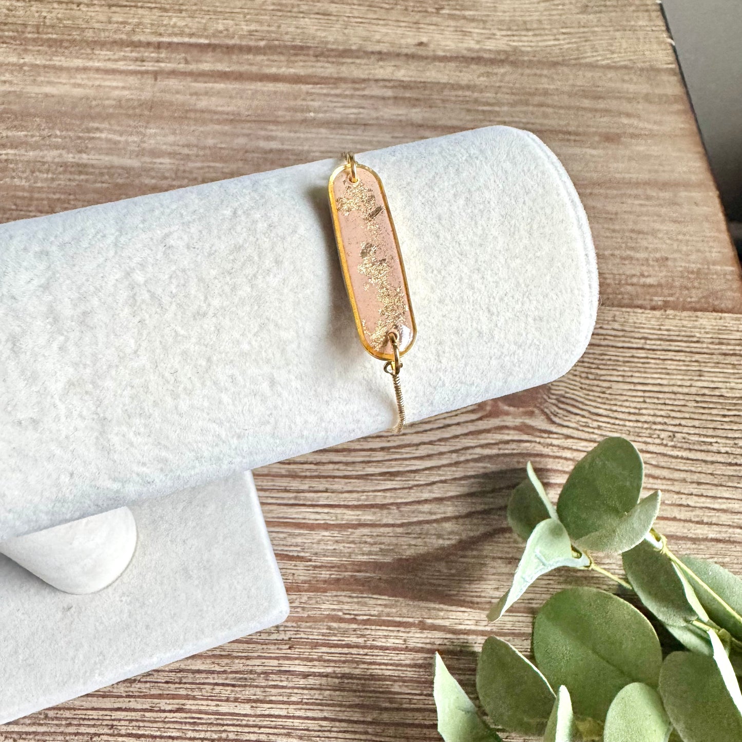 Bracelet - Clay Pendant Gold Leaf