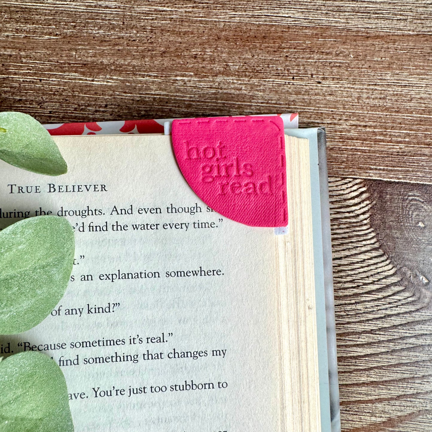Bookmarks - Corner