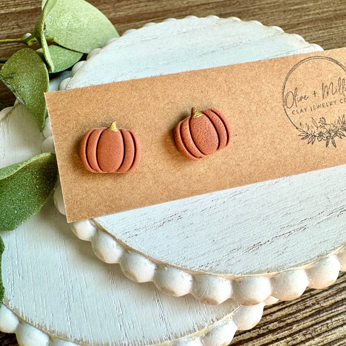 Pumpkin Studs