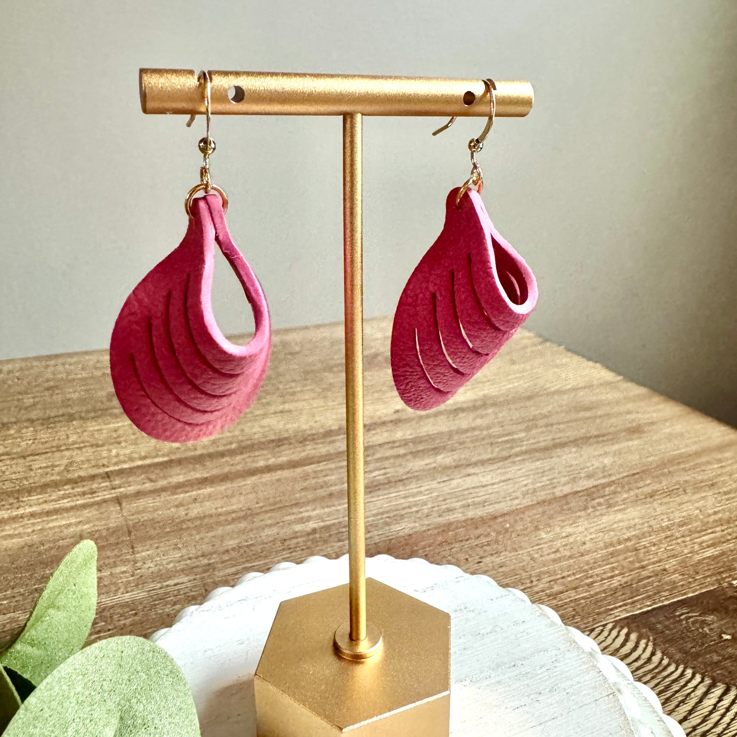 Leather Collection - Wide Twist