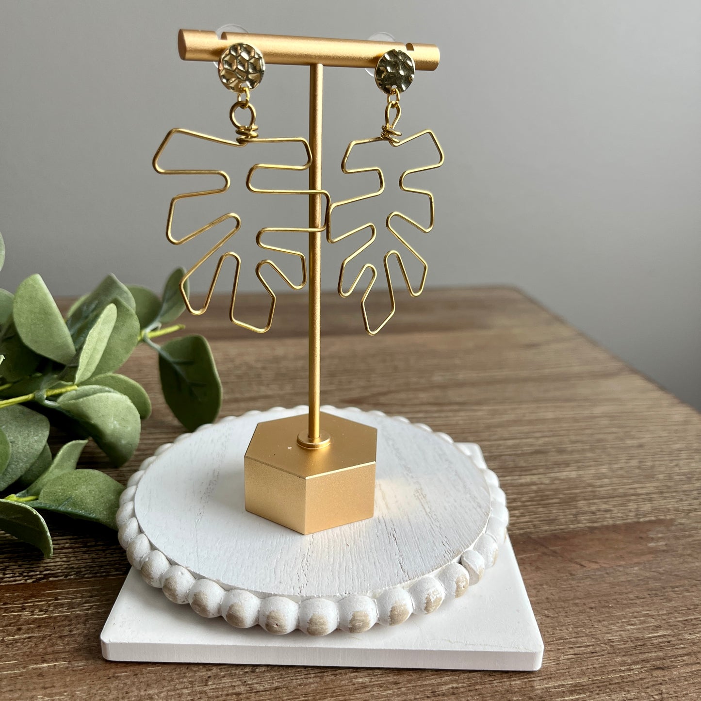 Gold Monsteras - Wire