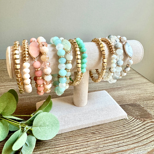 Assorted Faceted Glass And Metallic Beaded Bracelet Set