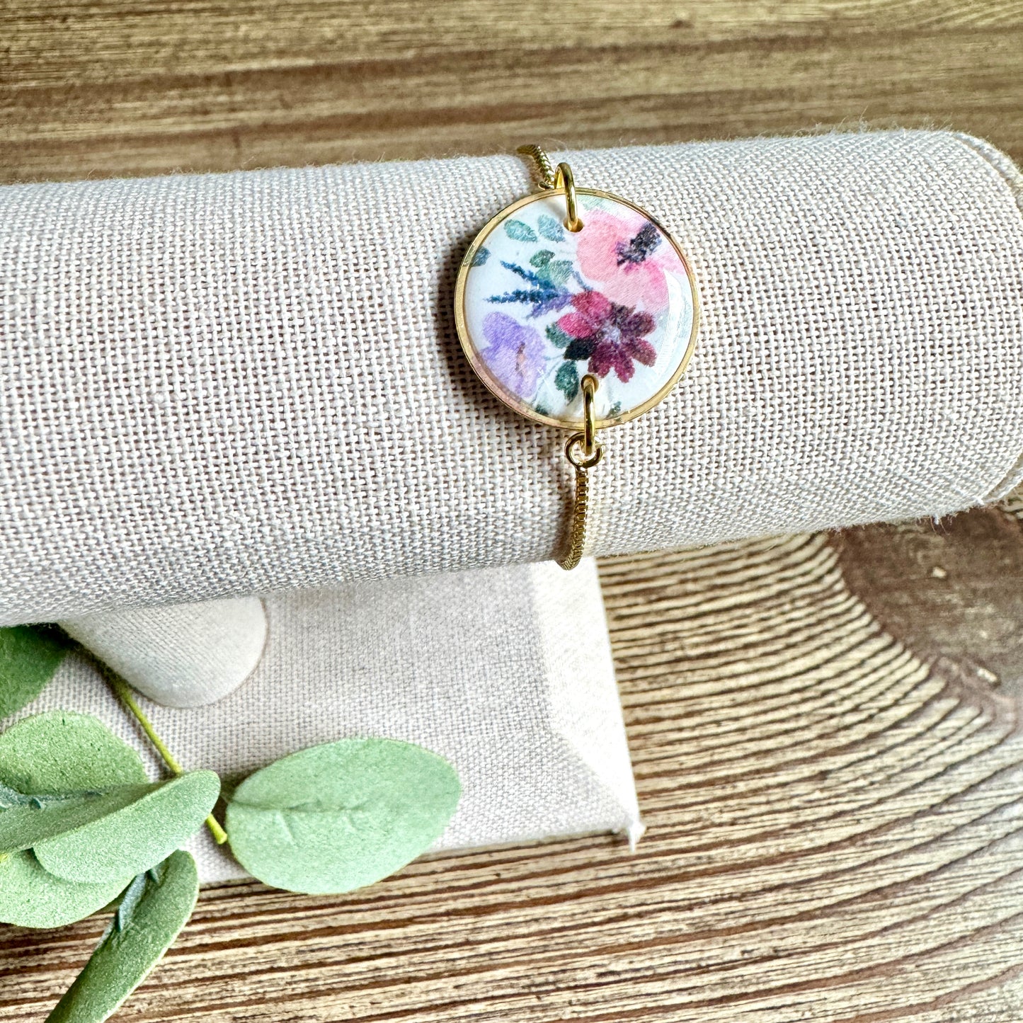 Bracelet - Clay Round Pendant Purple Bouquet