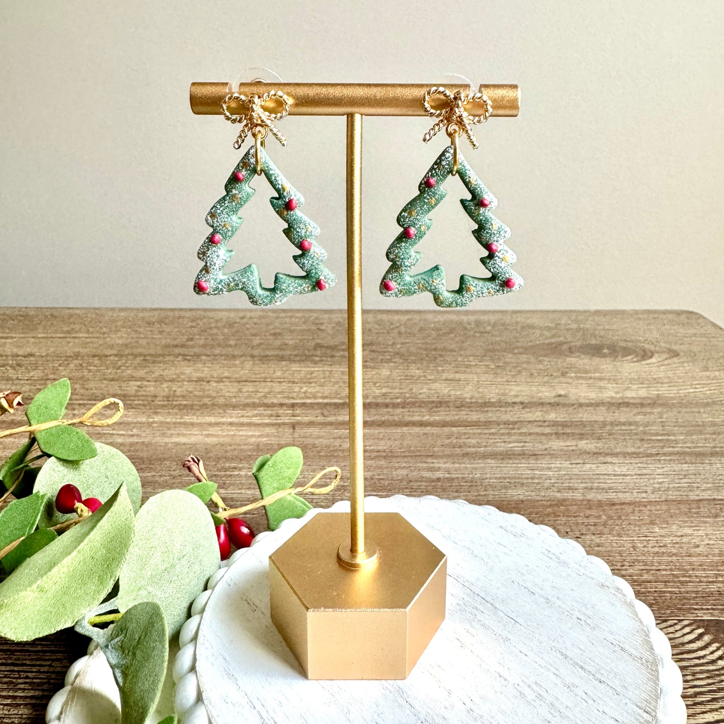 Christmas Traditional Tree Cutout