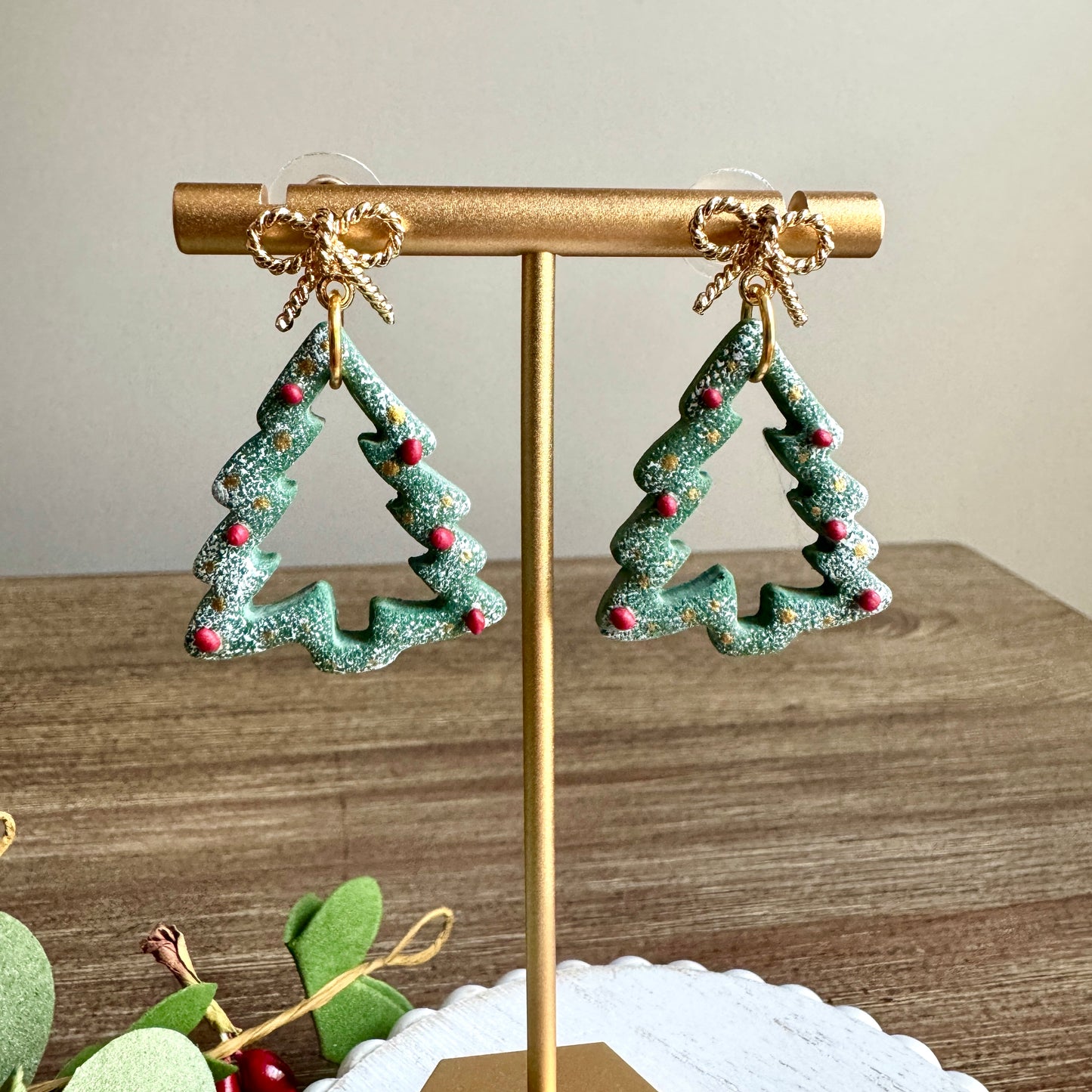 Christmas Traditional Tree Cutout