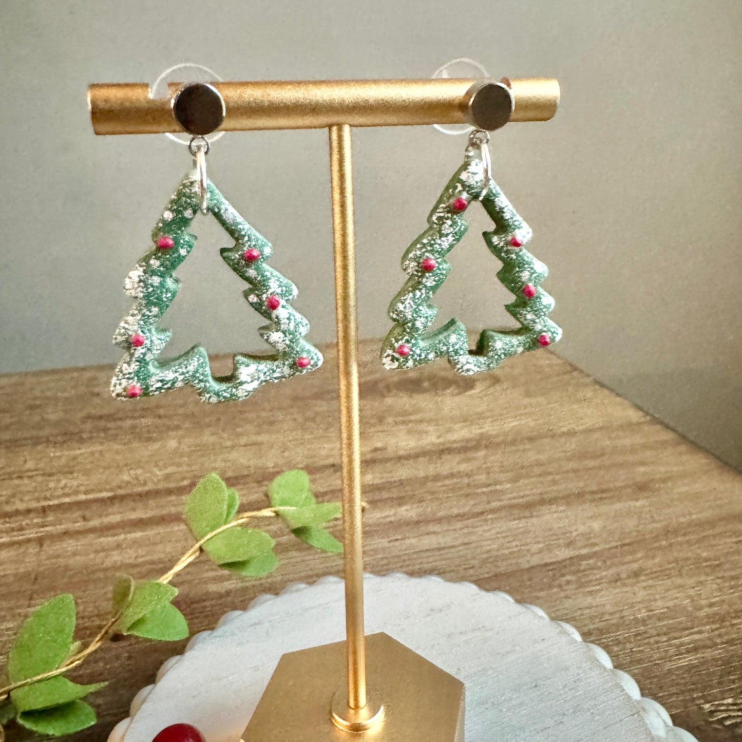 Christmas Traditional Tree Cutout