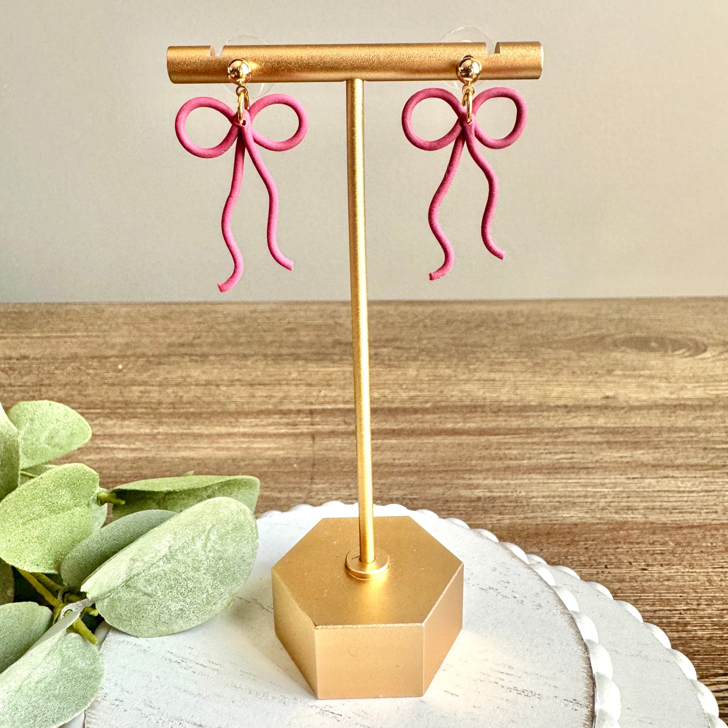 Dainty Bows