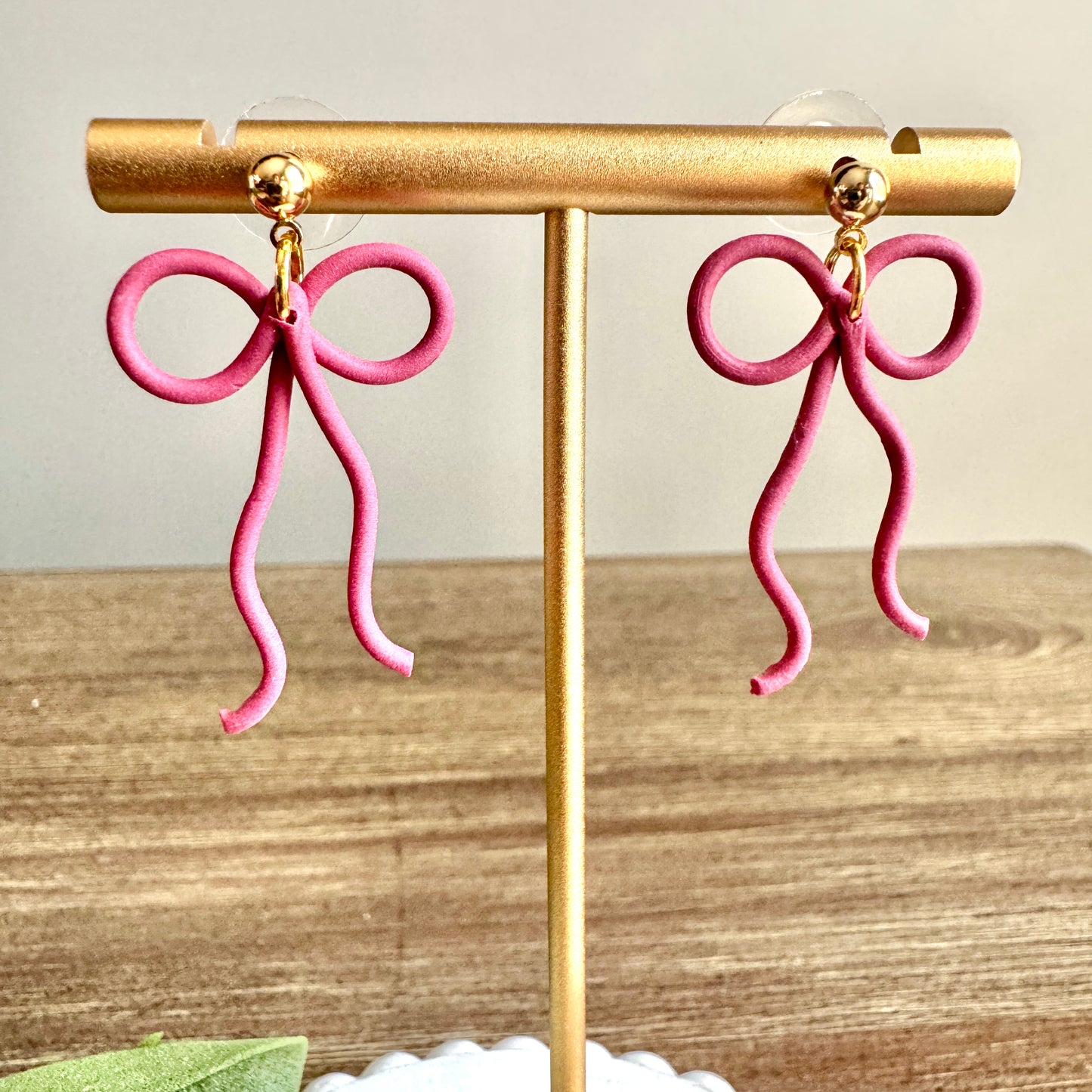 Dainty Bows