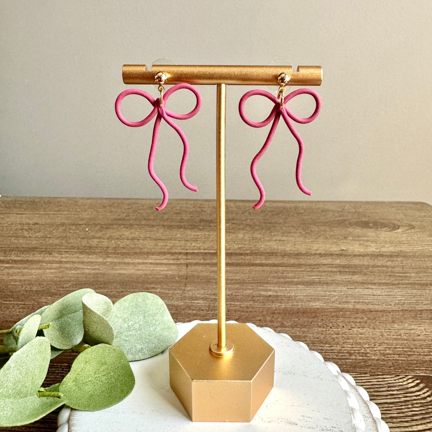 Dainty Bows