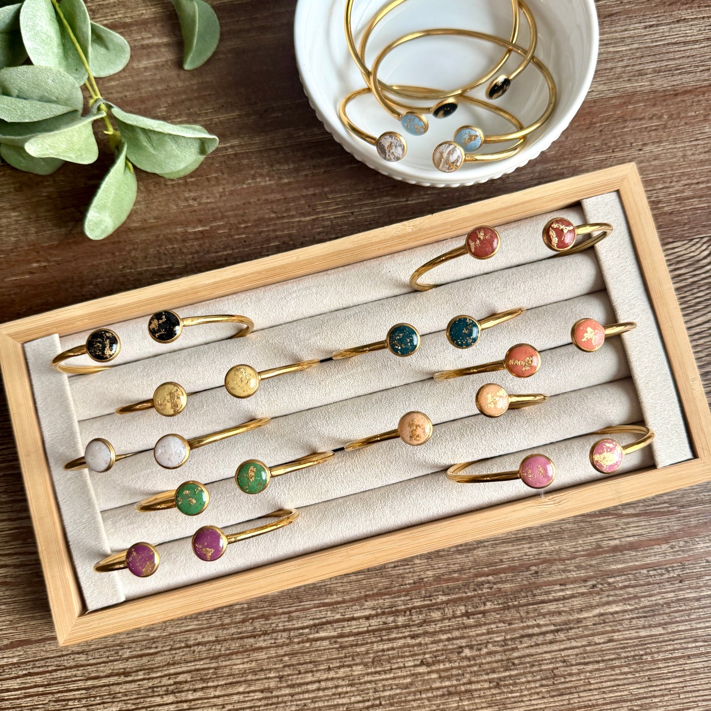 Bangle - Clay Bezels in Gold