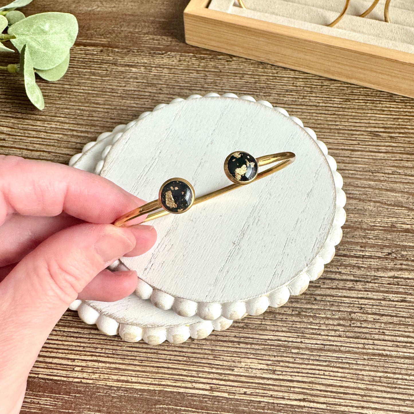 Bangle - Clay Bezels in Gold