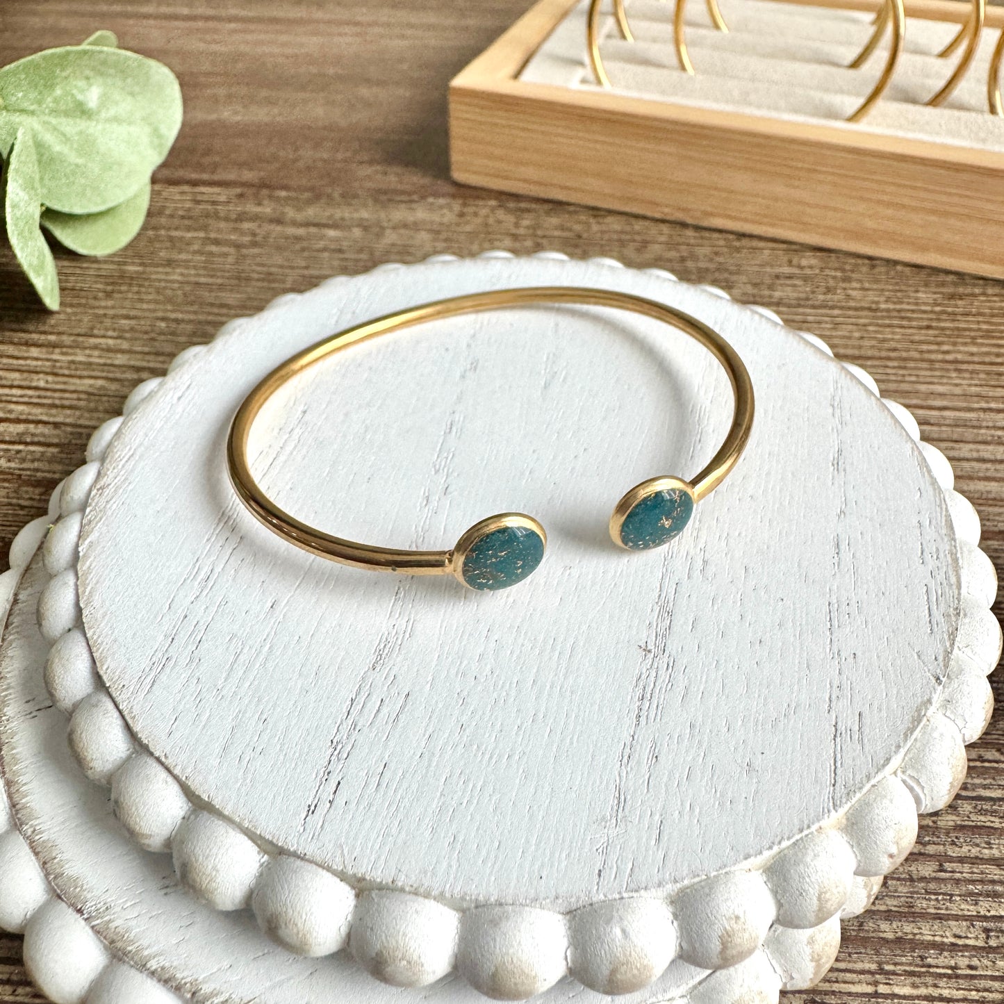 Bangle - Clay Bezels in Gold