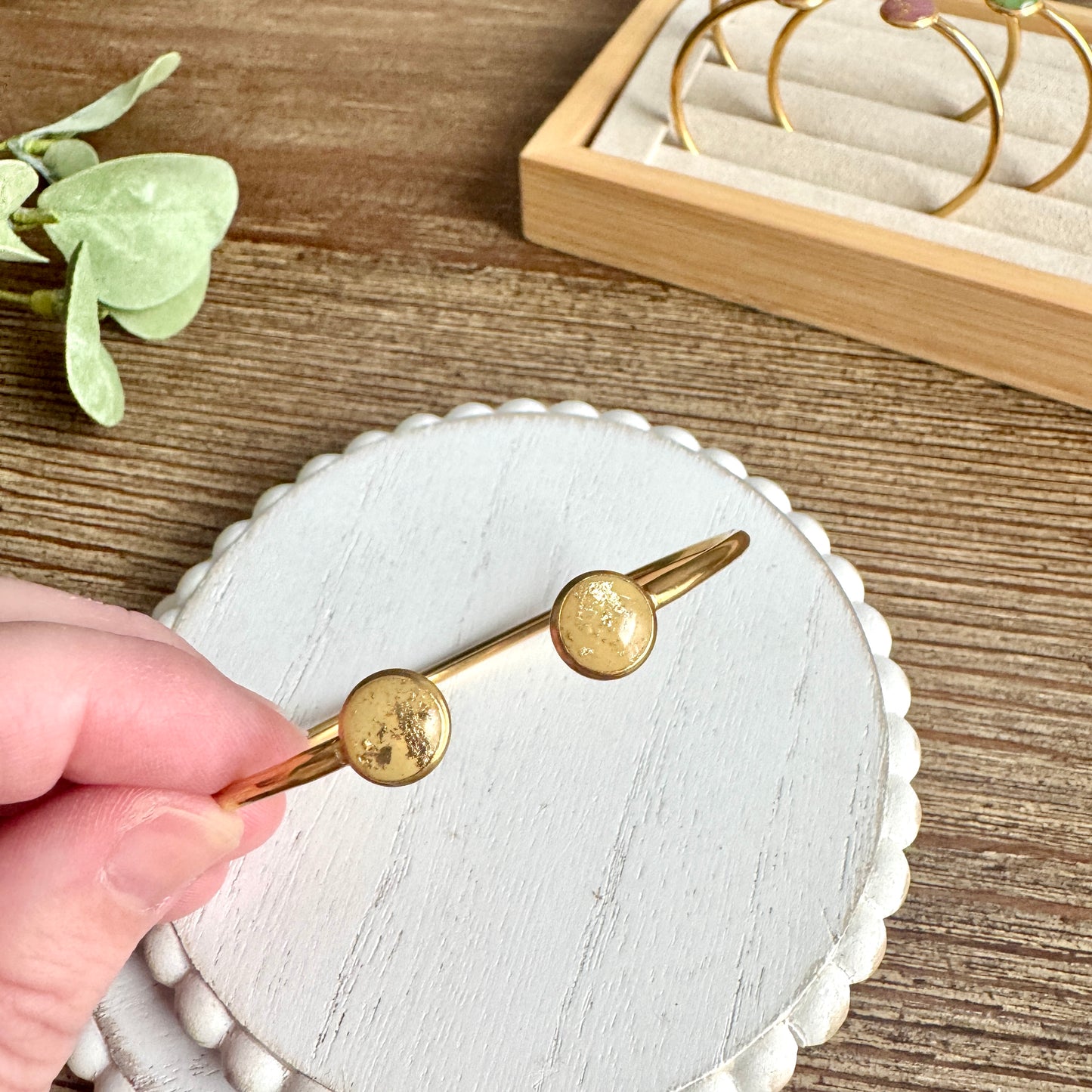 Bangle - Clay Bezels in Gold