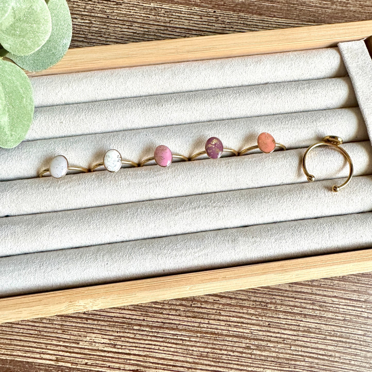 Ring - Medium Oval