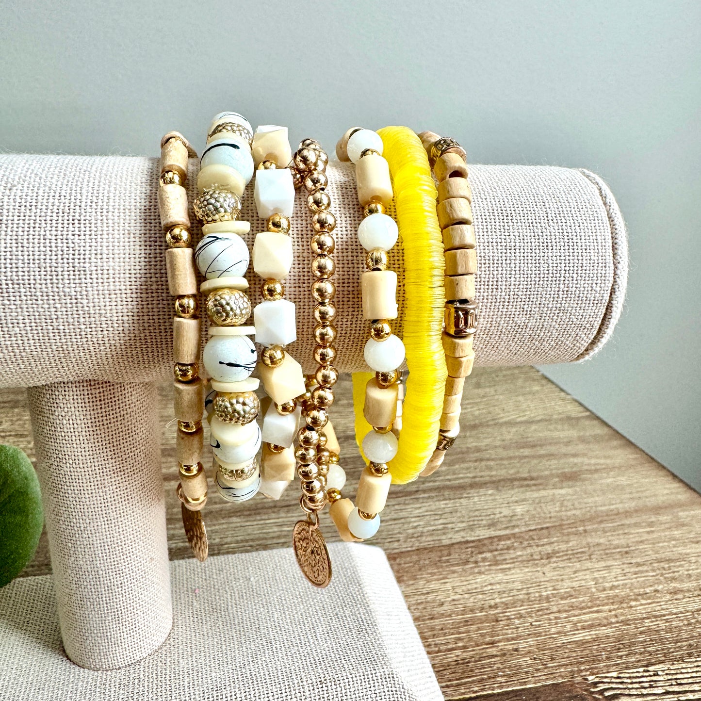 Bracelet Layered Mixed Beaded Set - Neutral