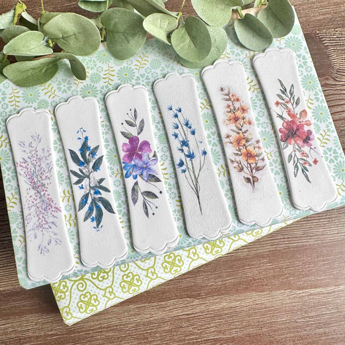 Bookmarks - Scalloped