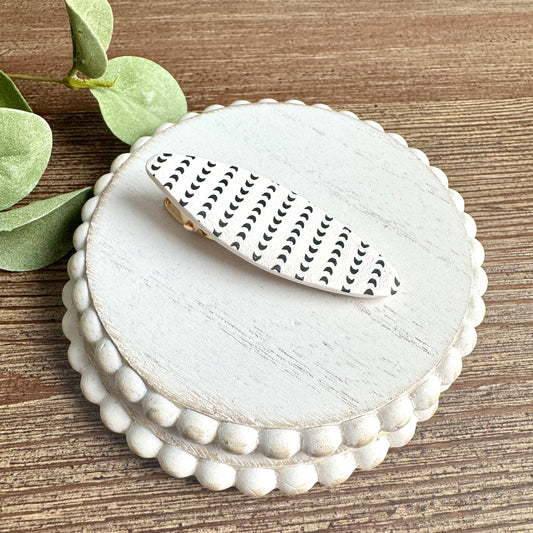 Barrette - Oval Black Moon