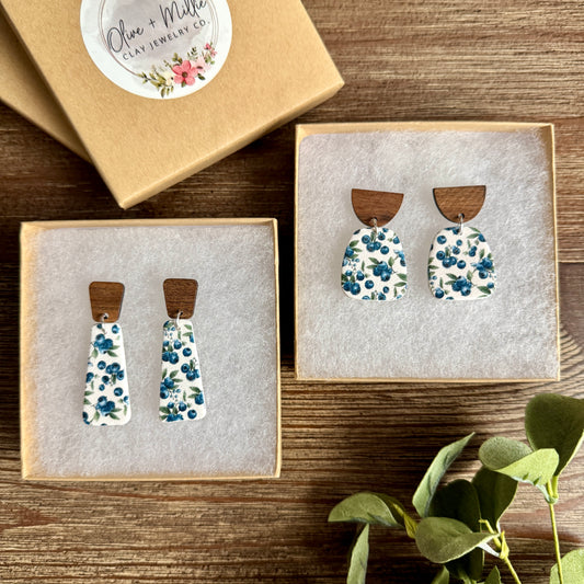 Blueberry with Wood Post