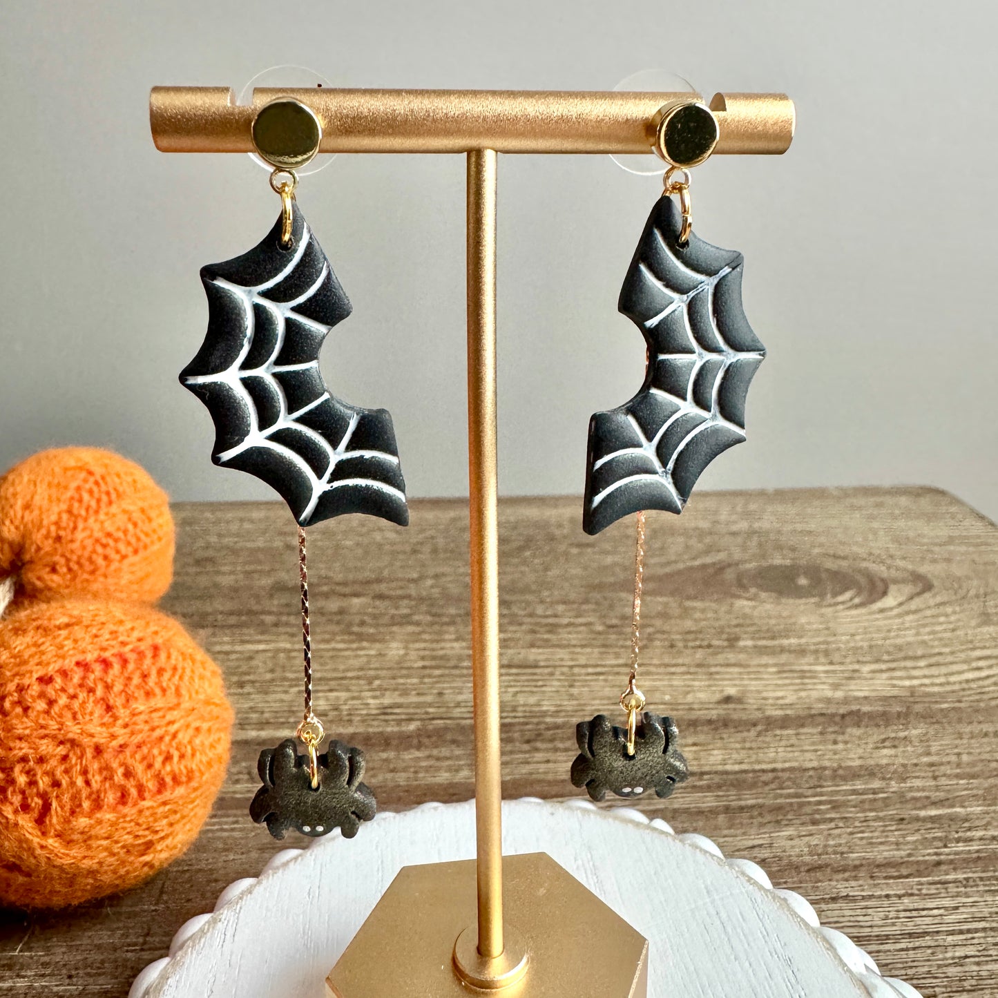 Halloween Spiders with Web