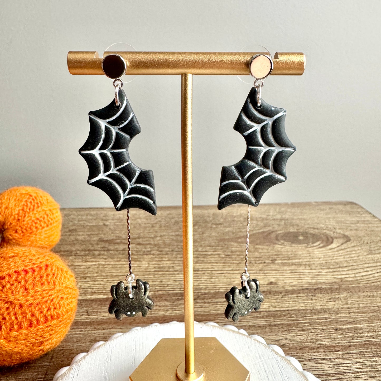 Halloween Spiders with Web