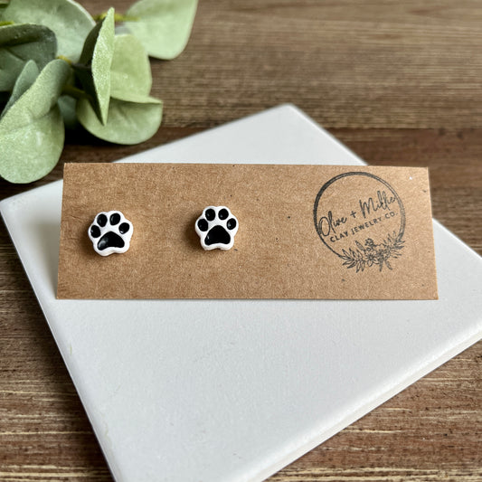 Paw Studs