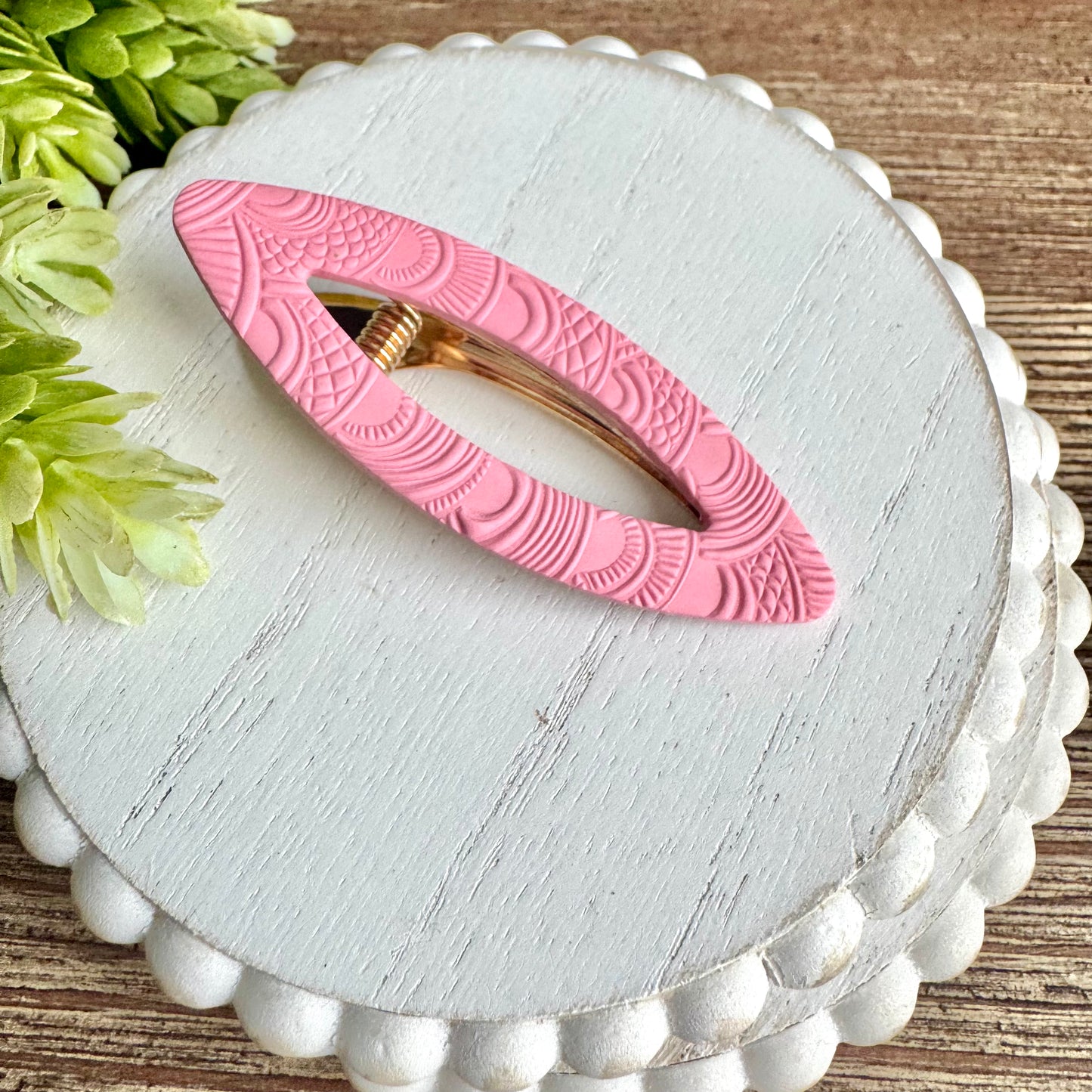 Barrette - Open Oval Pink