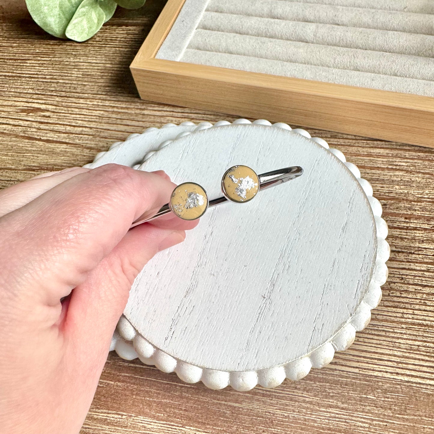 Bangle - Clay Bezels in Silver