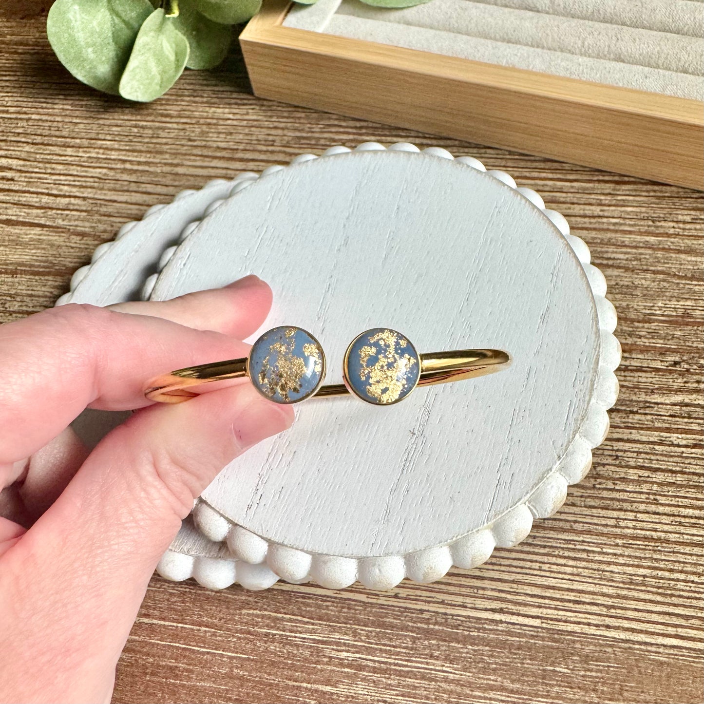 Bangle - Clay Bezels in Gold