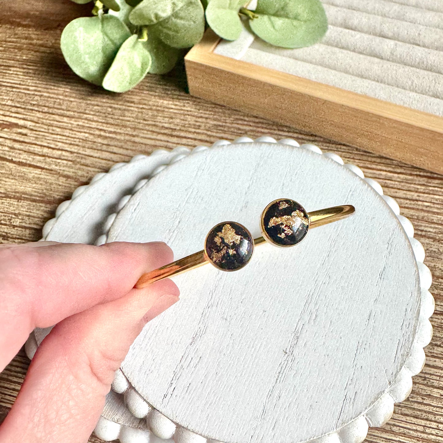 Bangle - Clay Bezels in Gold