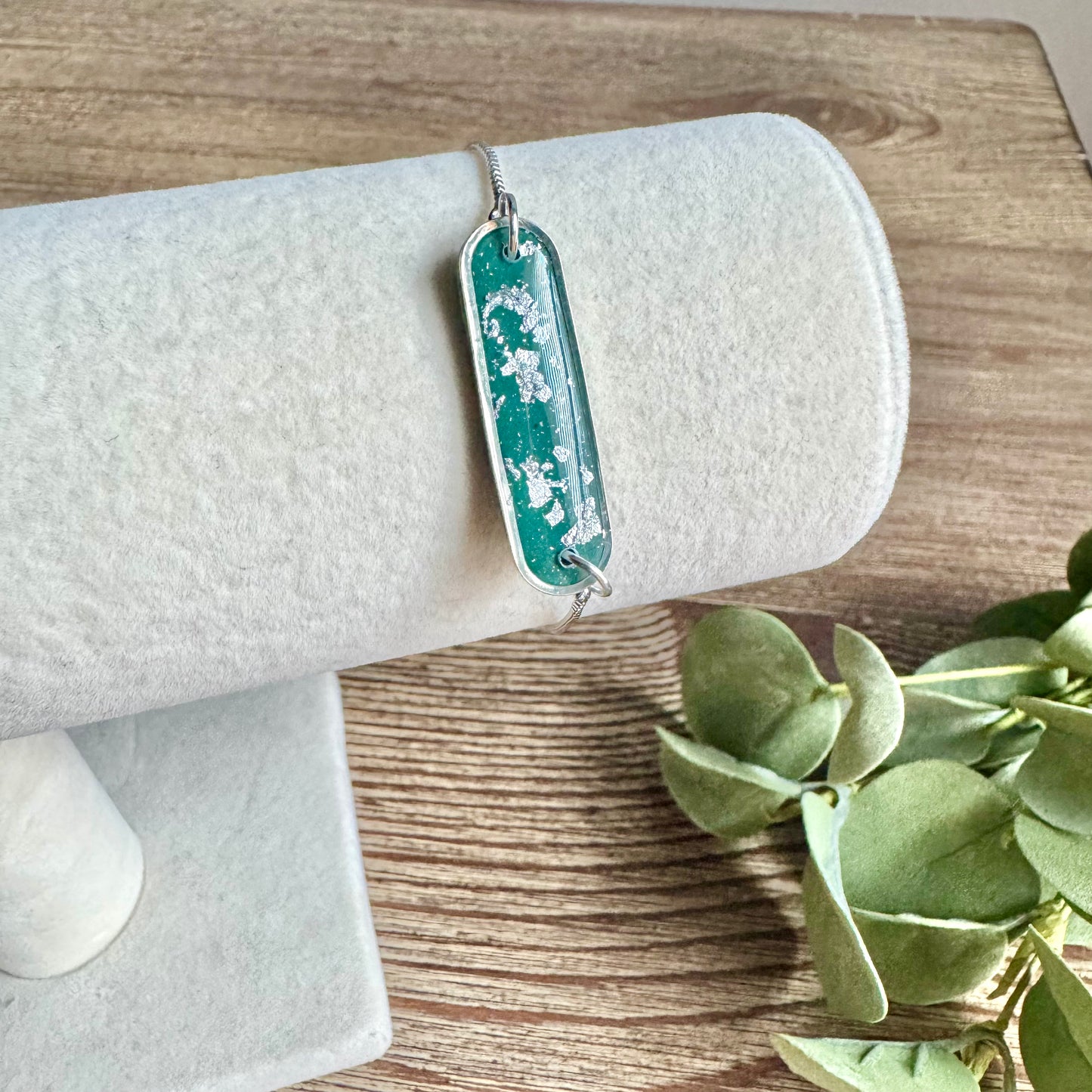 Bracelet - Clay Pendant Silver Leaf