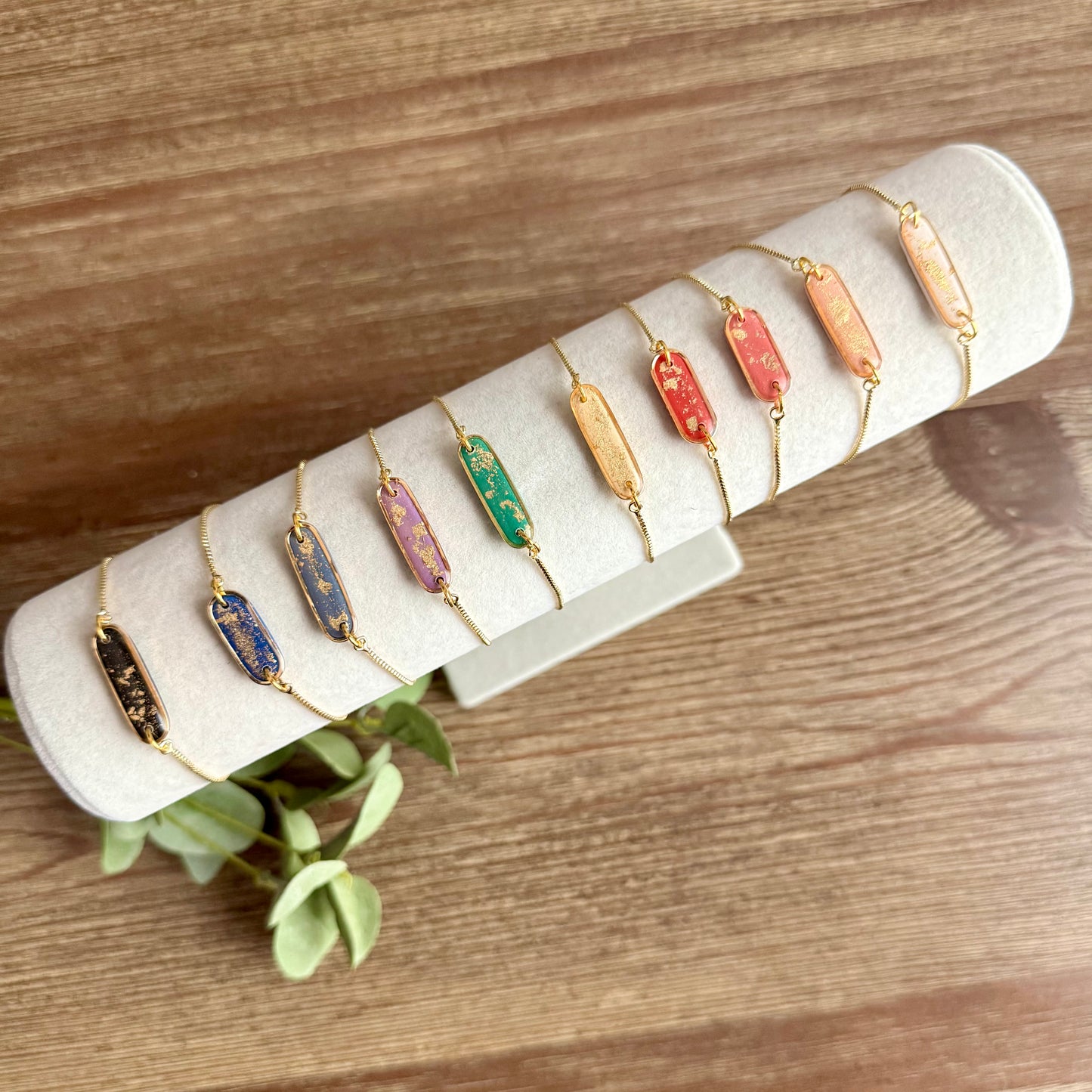 Bracelet - Clay Pendant Mini Gold Leaf