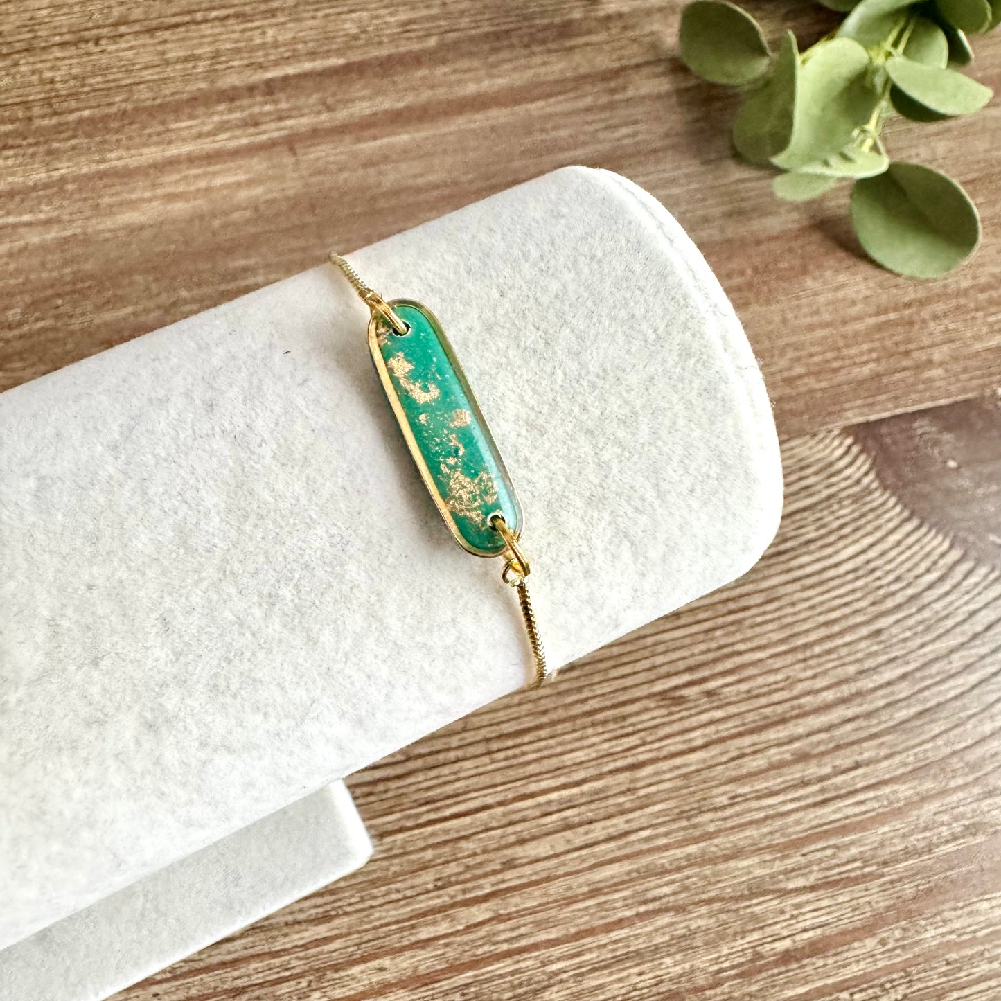 Bracelet - Clay Pendant Mini Gold Leaf