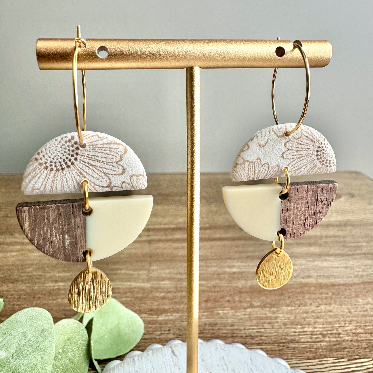 Delaney Hoops