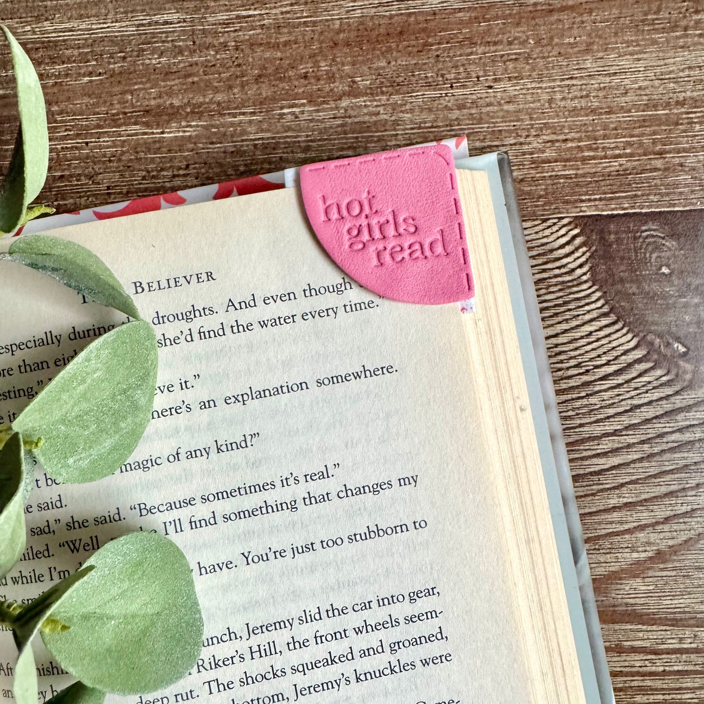 Bookmarks - Corner