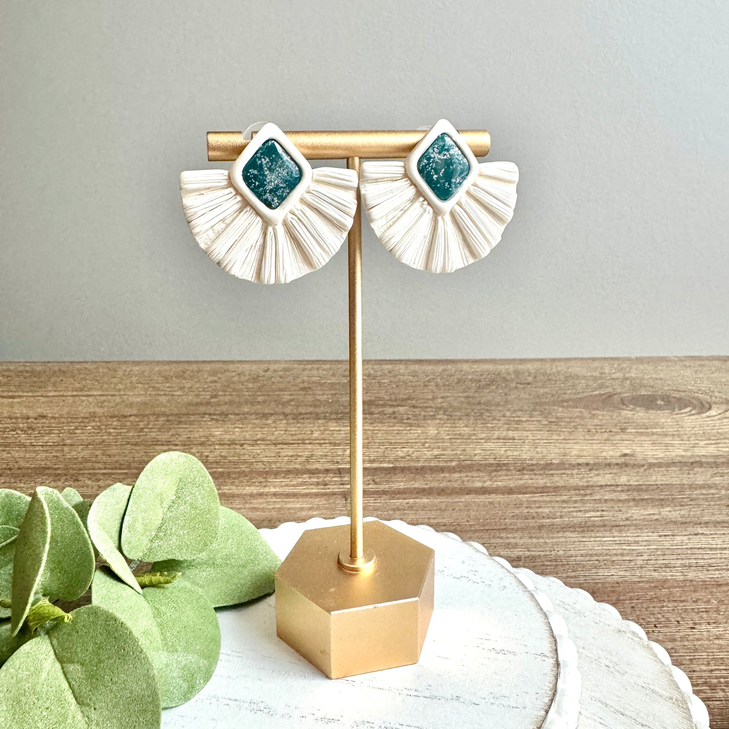 Fringe - Ivory with Stone