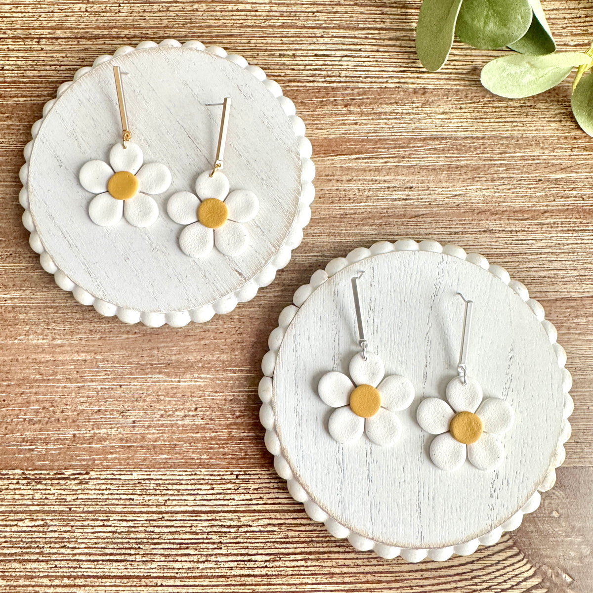 Betsy - White Daisy