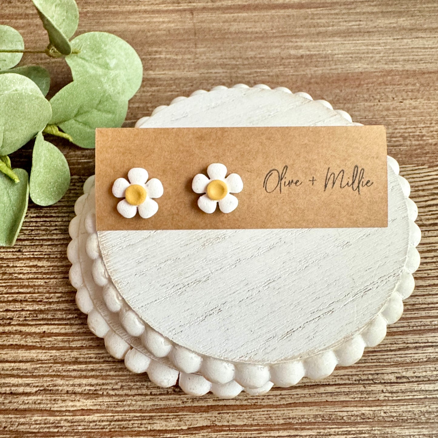 Daisy Studs