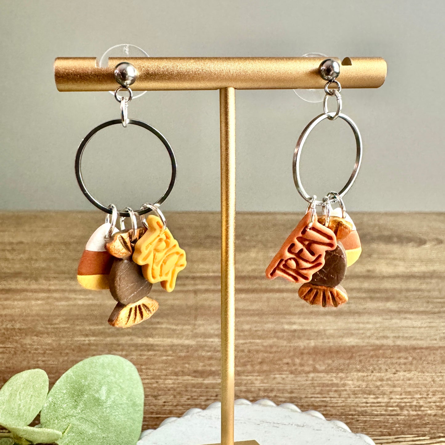 Halloween Trick or Treat Charms