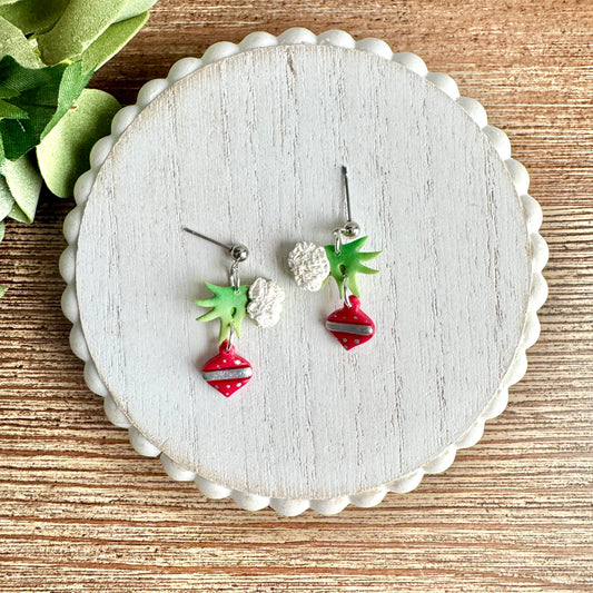 Christmas Grinch Hands