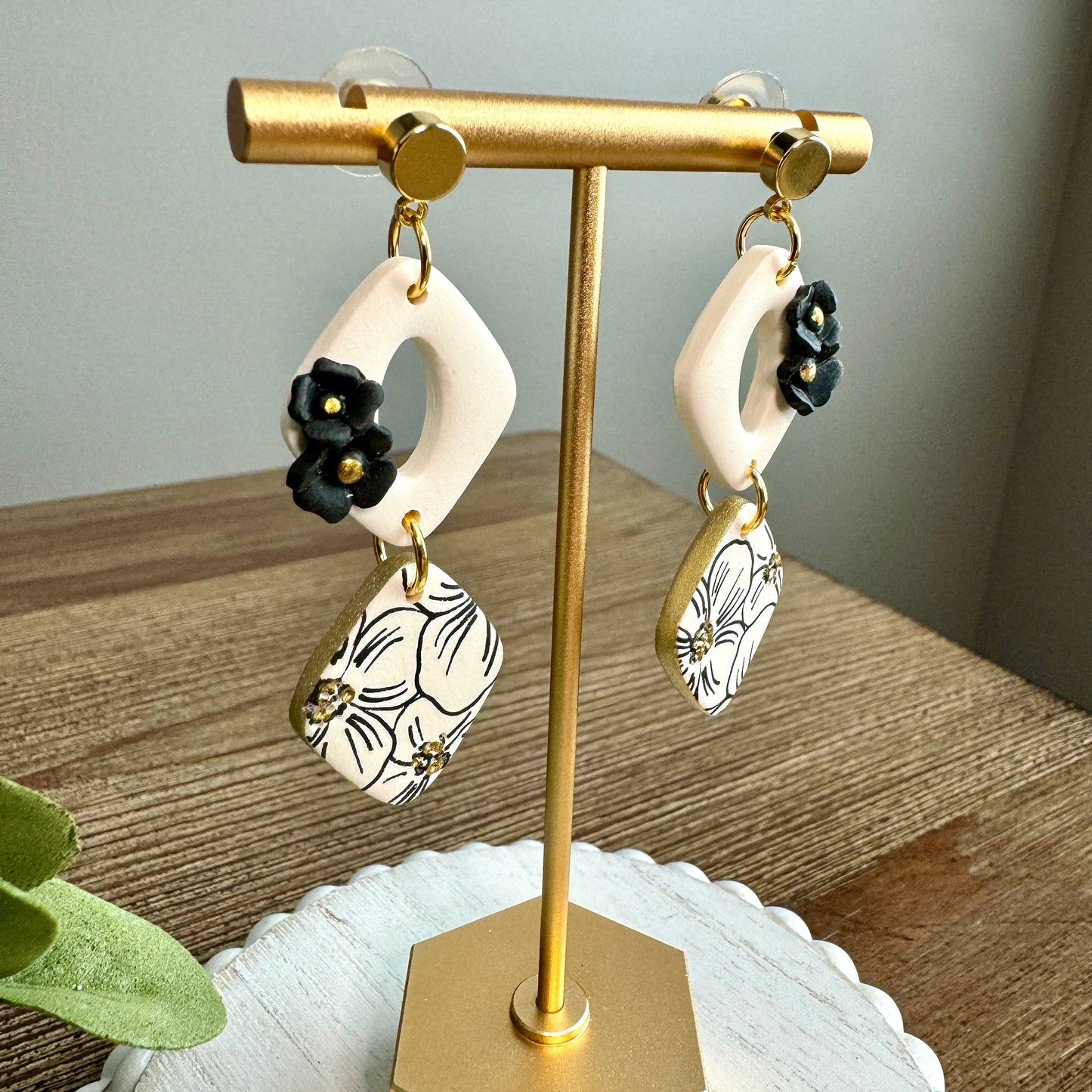 Magnolia Two Tier Drops